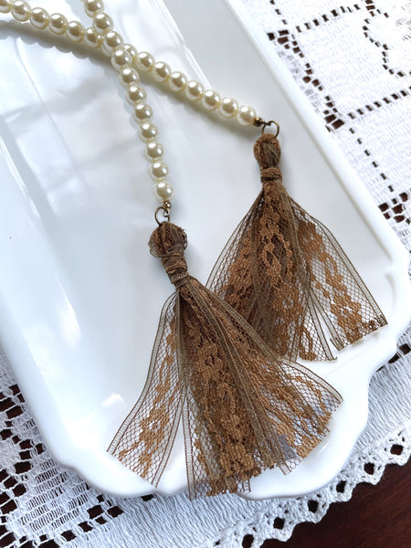 Faux Pearl and Brown Lace Tassel Beaded Accent Garland