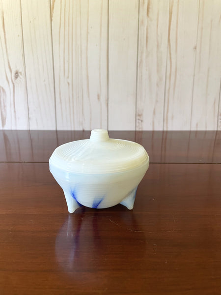 Akro Agate White and Blue Lidded Powder Dish