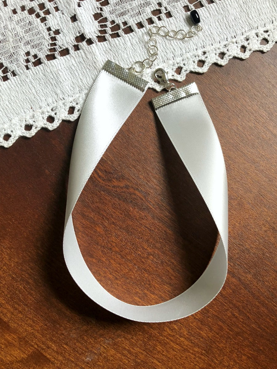 Silver Wide Ribbon Choker Necklace