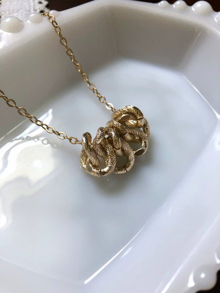 Gold Chunky Pendant Layering Necklace
