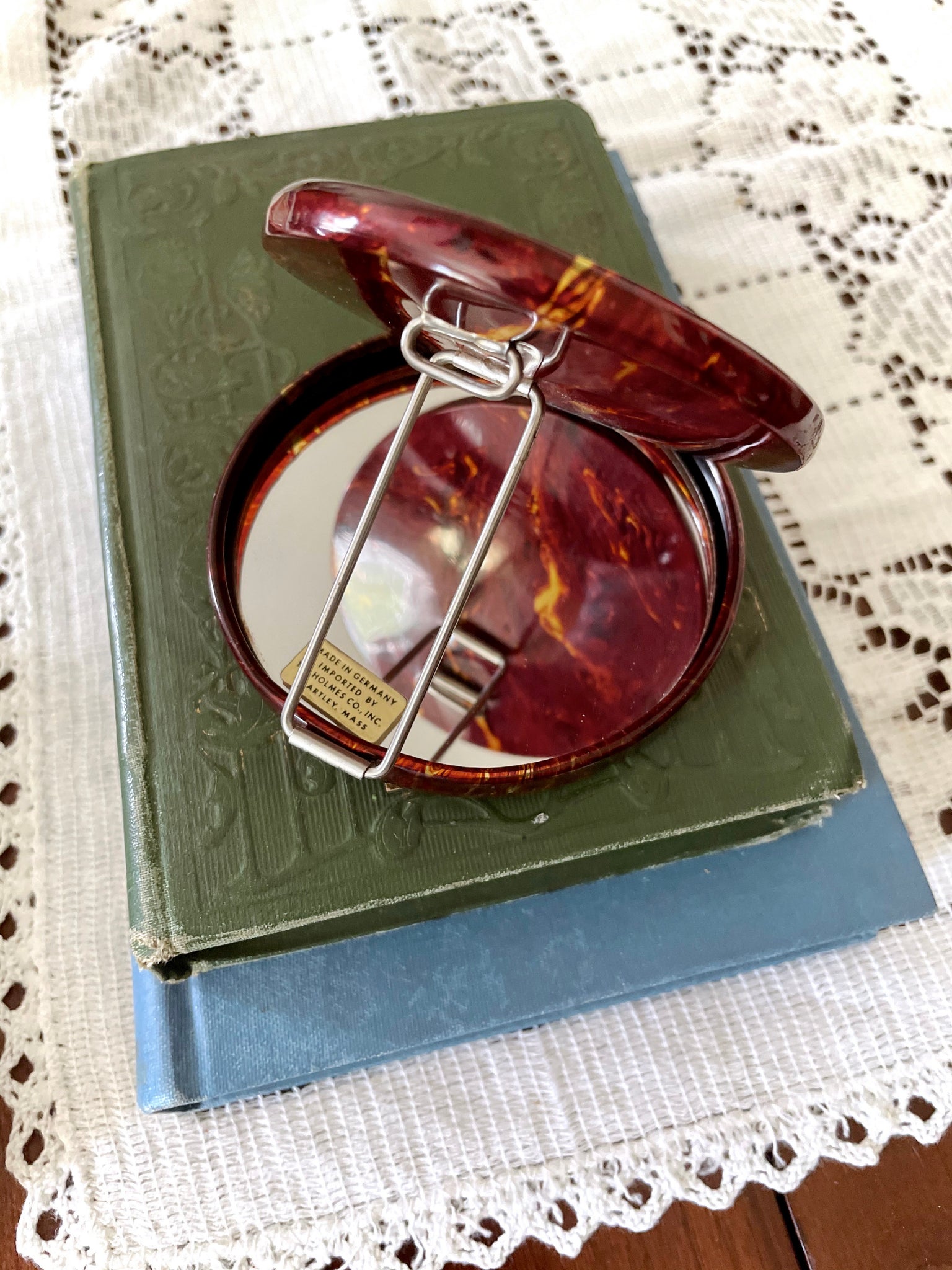 Vintage Compact Stand Mirror