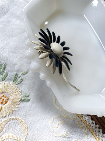 Vintage White and Navy Flower Brooch